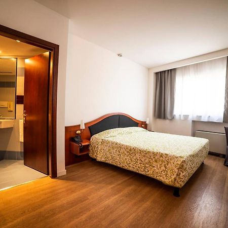 Hotel Donizetti Lallio Buitenkant foto